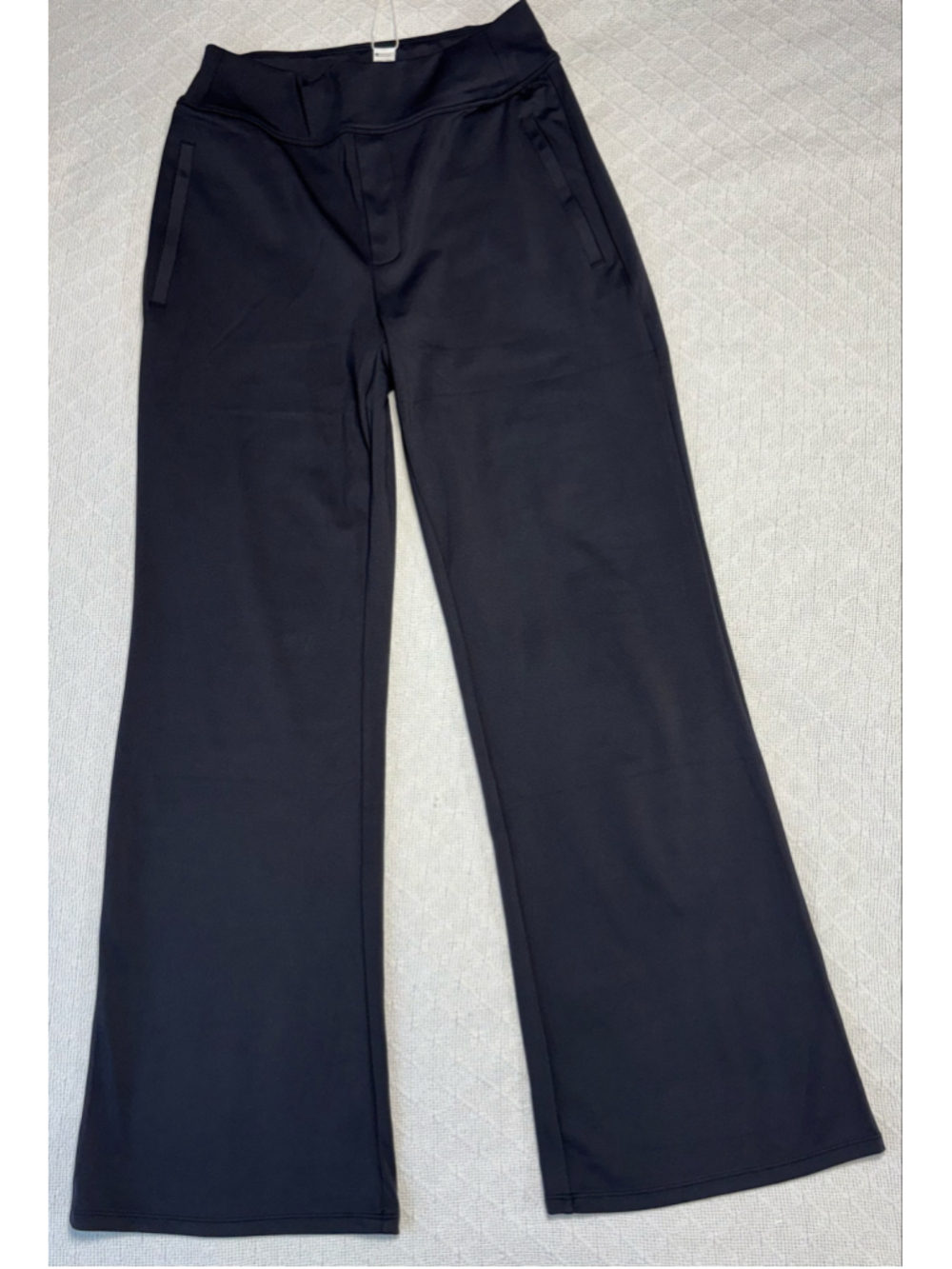 Halara Flex Daystretch Mid Rise Zipper Pocket Flare Work Pants Black Size Med - Picture 2 of 9